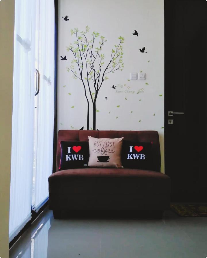 Family Villa Syariah C-37 Batu Kültér fotó